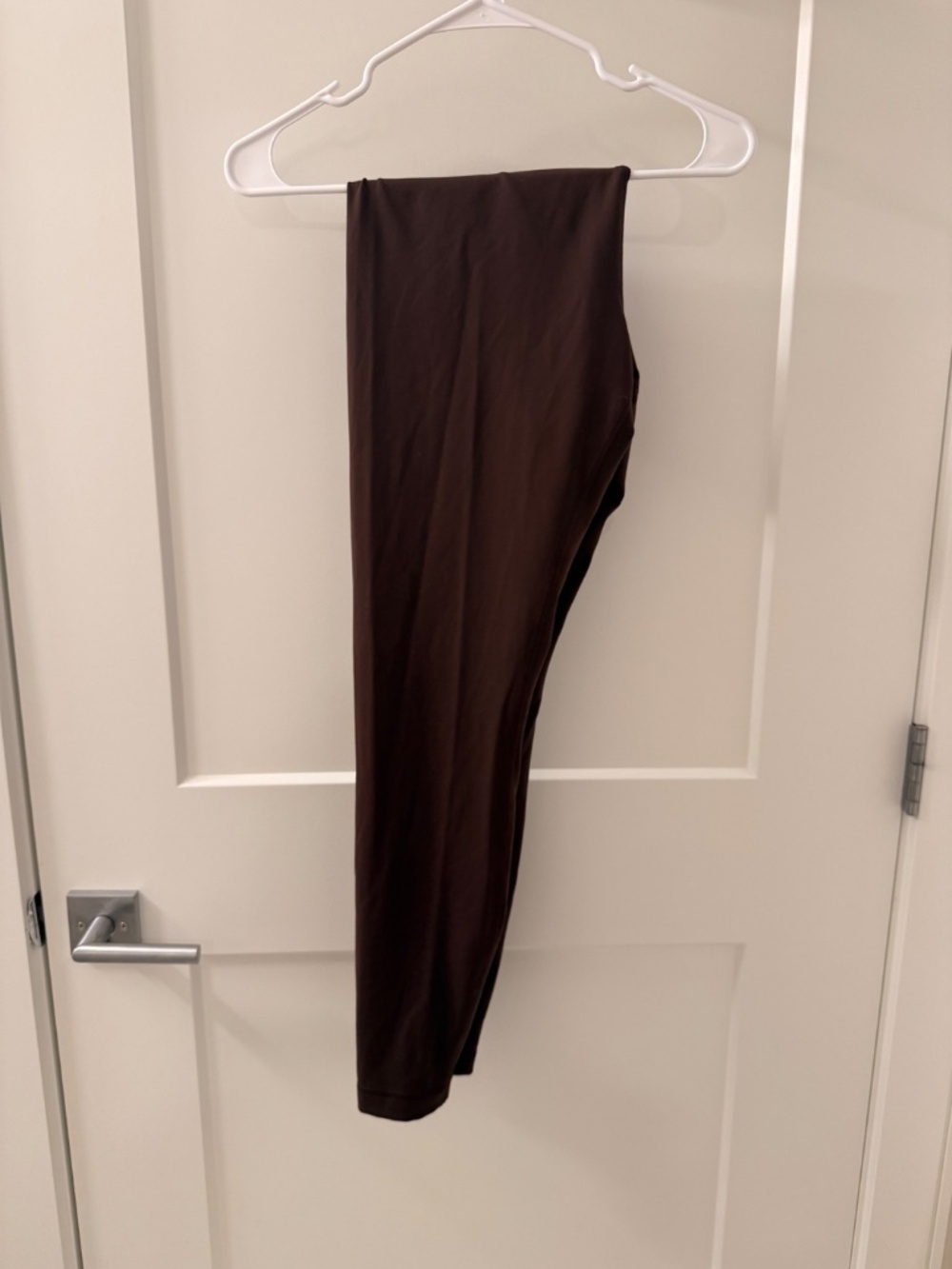 Lululemon Align Leggings in Chocolate – Internal Drawstring - Picture 4 of 4
